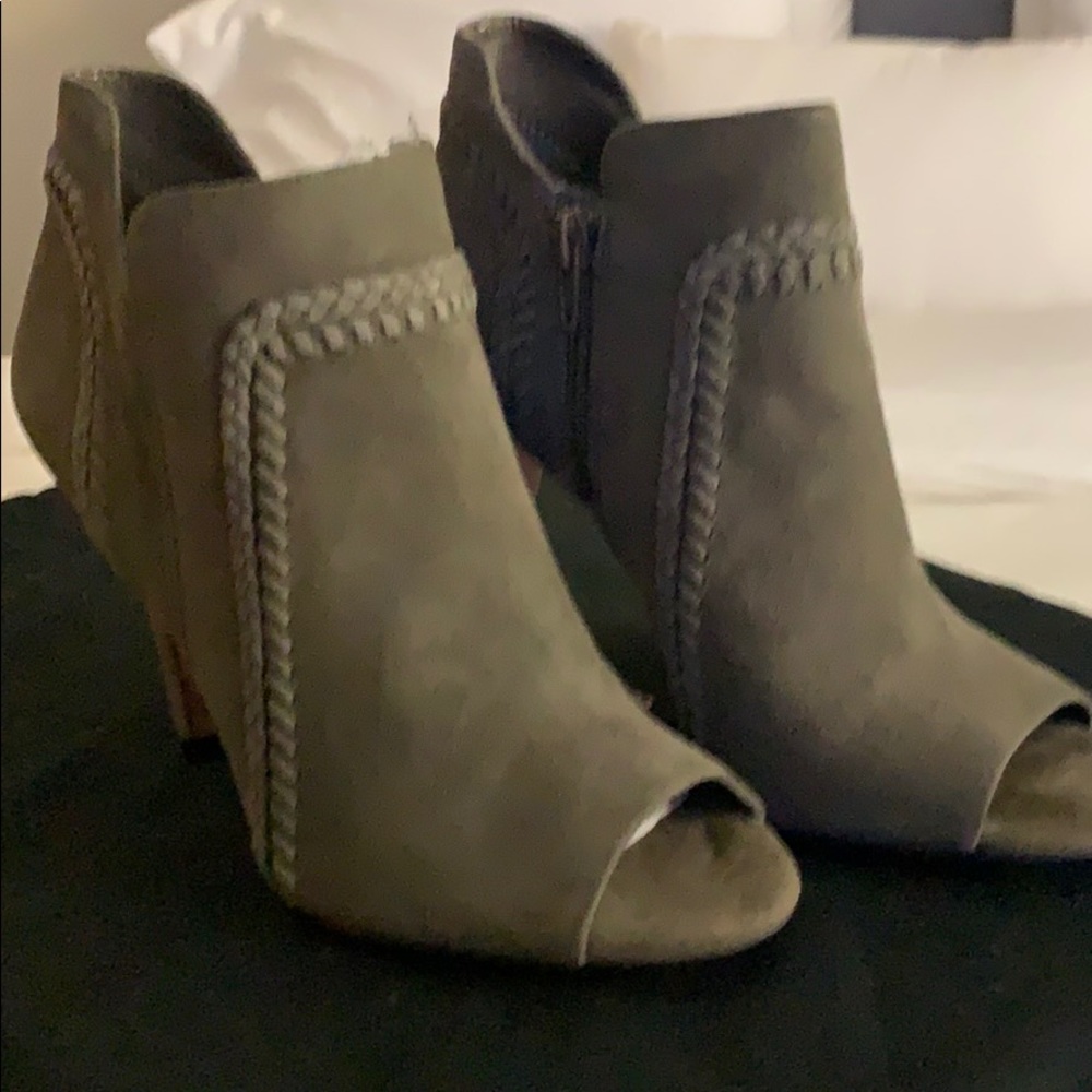 Vince Camuto olive green booties with a peek toe
